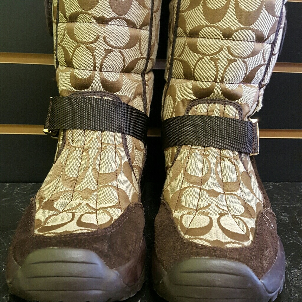 Coach boots